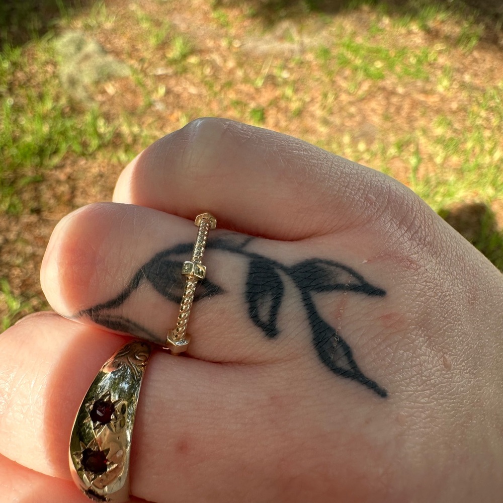 14k Solid Gold Bolt Ring - Picture 3 of 4